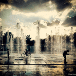 Dry fountain with lance jet