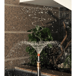 Impresionante efecto de los chorros de agua dinámicos del hibiscus