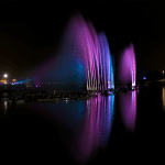 Fuente ornamental con varios chorros de lanza III
