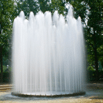 Impressive dry fountain with lance jet Stainless Steel