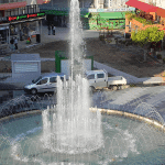Circular and polygonal collectors on architectural fountain