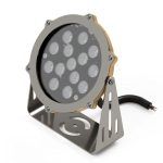 Projecteur OCEAN 750 fabriqué en acier inoxydable et laiton