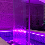 Tiras de LED River en fuente de interior